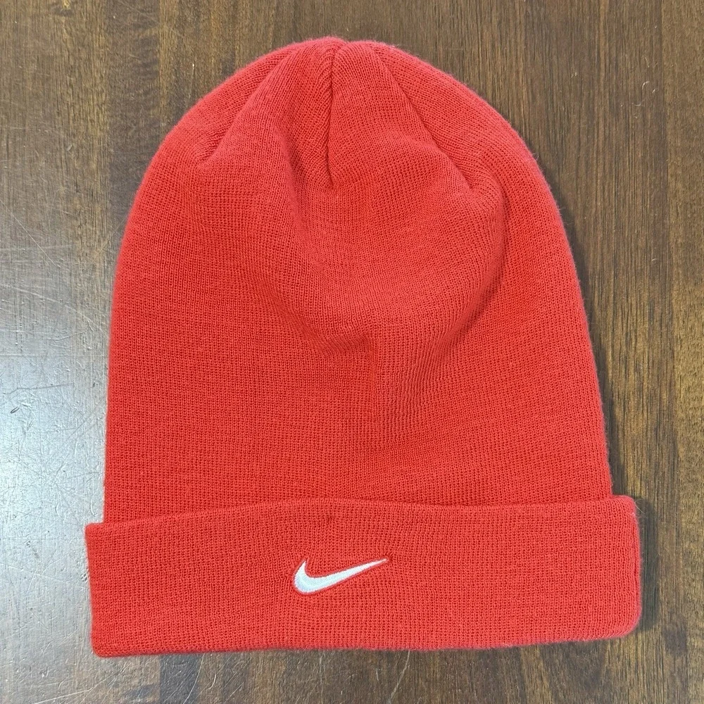 Nike Georgia Bulldogs Adult Beanie Hat OSFM Red Knit Cuffed NCAA Football